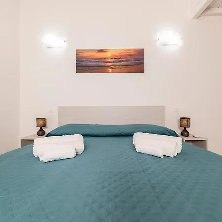 Terraced Nautilus With Sea View, Parking, Wi-fi, And Ac 3 וילה