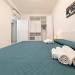 Terraced Nautilus With Sea View, Parking, Wi-fi, And Ac 3 Villa *